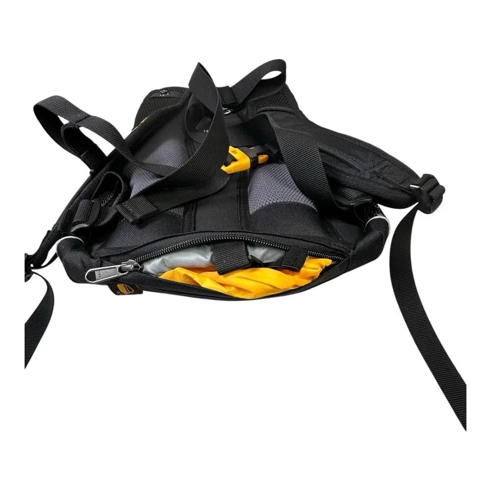 Jack Wolfskin Velocity 12 Litre Backpack Rucksack Black Air Control System Bike